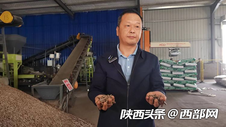 正在上传... 07e12c08a3a094cee2c396fda63f49a5.png