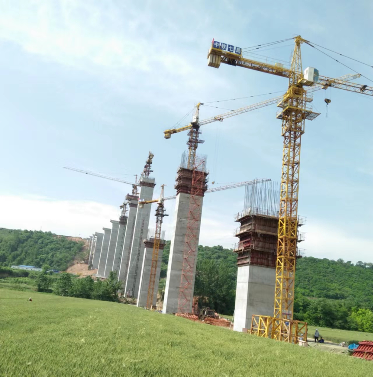 7cb0f5bf197e9fc0b69a972b1bda55c