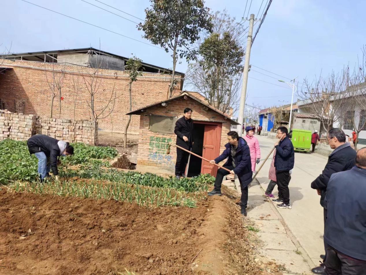 微信图片_20240328174020挖菜地
