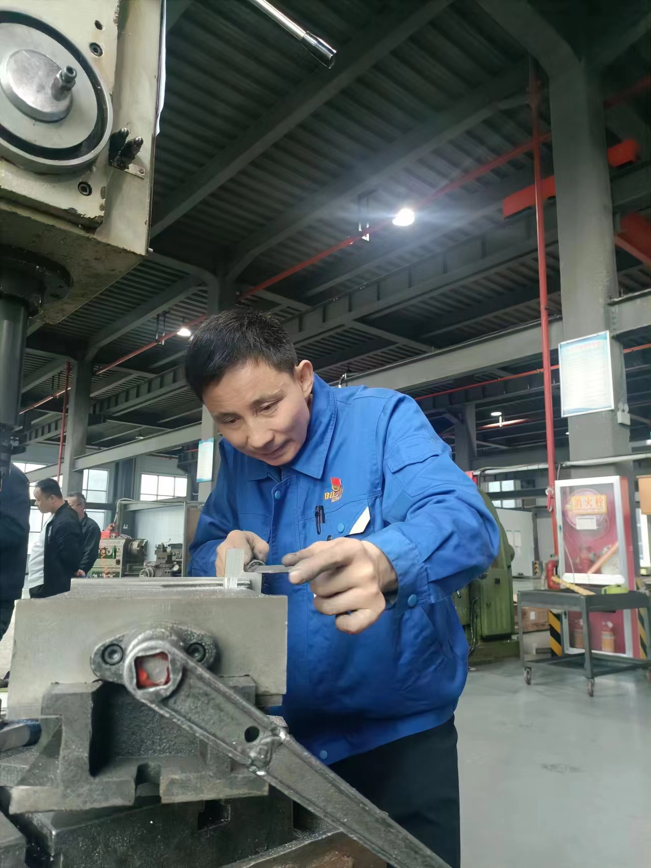 图示, 示意图&#10;&#10;中度可信度描述已自动生成
