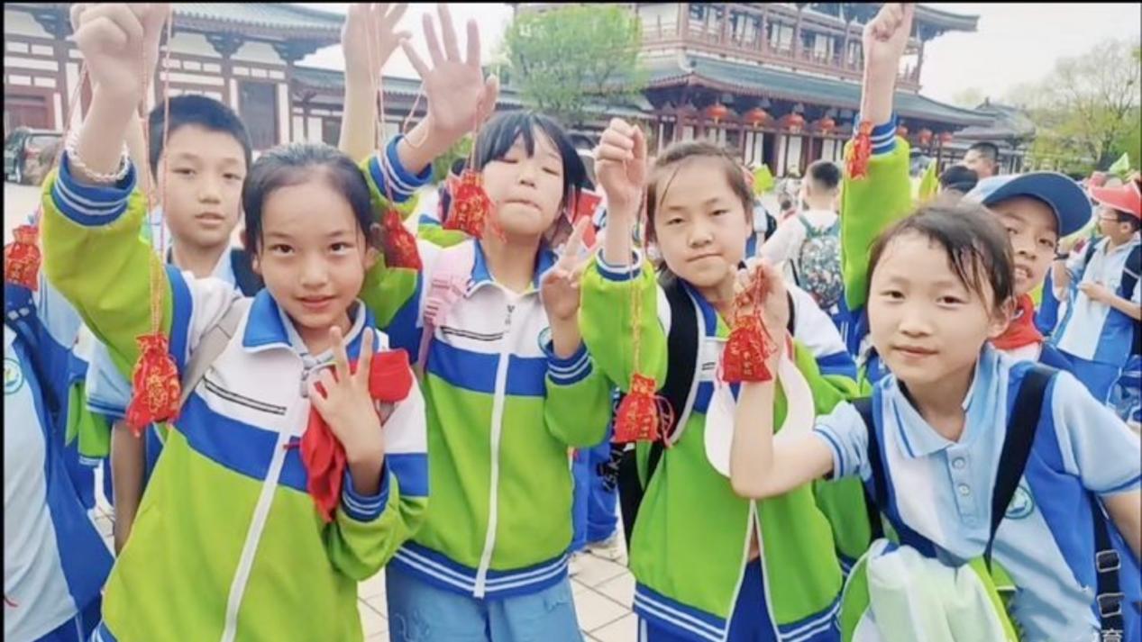 e525e841d4834fc9a8670b5e40f1ed88