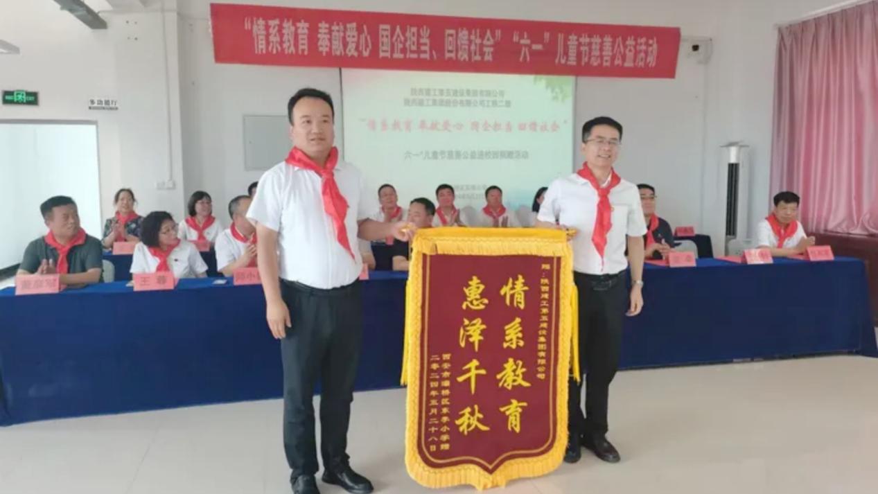 de12090b47444e01a5f6ca734bff117bepand__jpg.heic~tplv-flrovnc8r8-s2-cC-q_750_0_0_0_q80