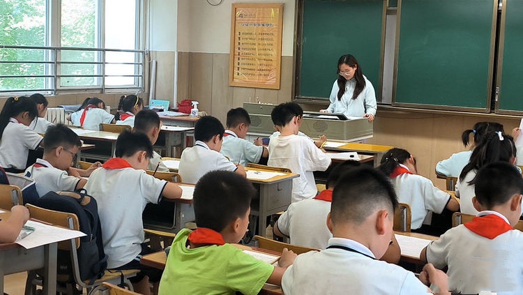 797bbd13a6764fe090a679d6ffe2959f