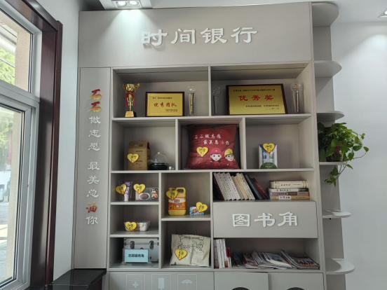 1aa22485216742f0b8552f4469e0eb57
