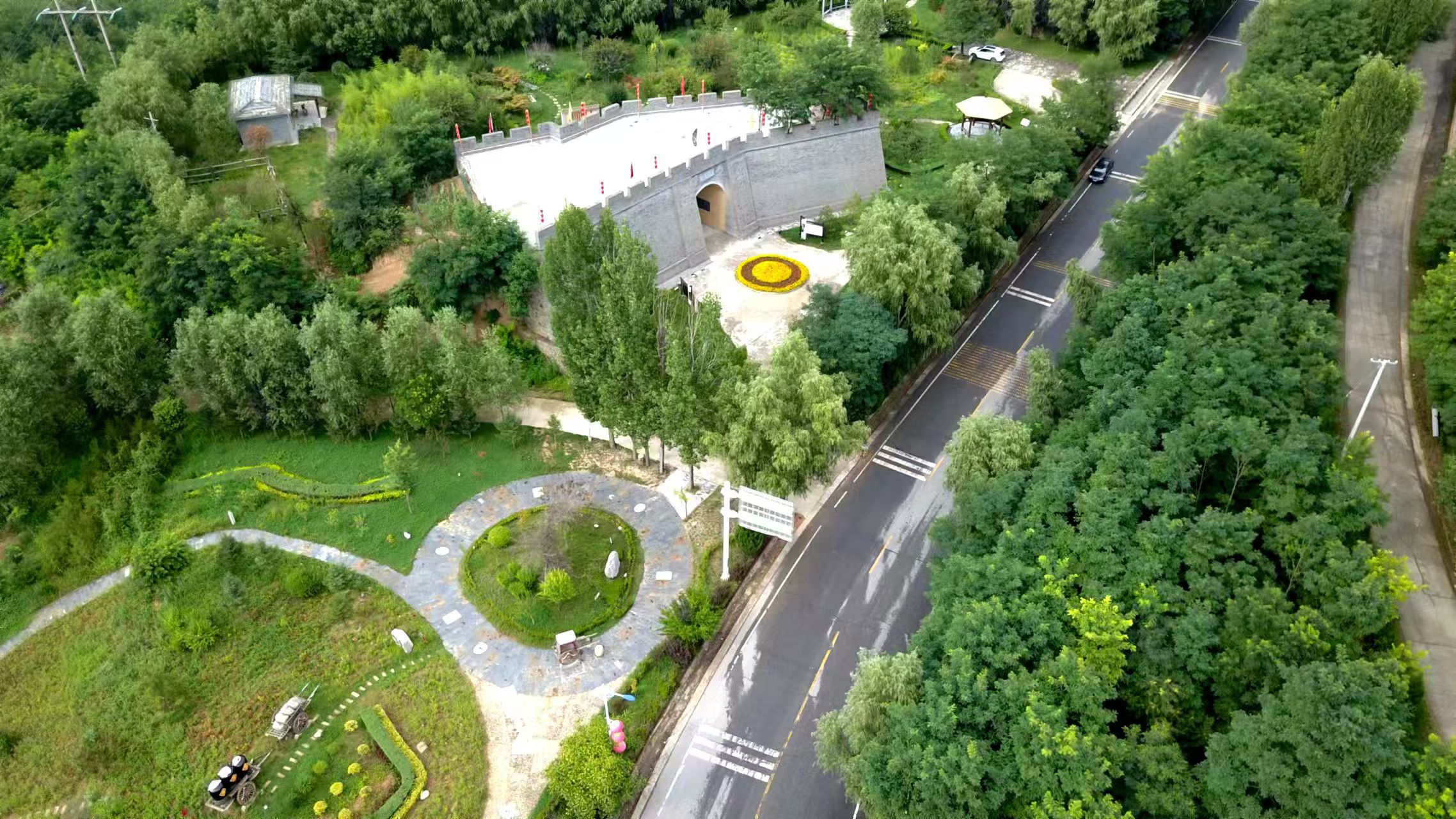 图示, 示意图&#10;&#10;中度可信度描述已自动生成