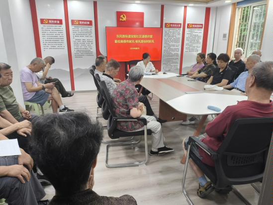 宝烟社区8月22日社区会议室道德讲堂 (7)