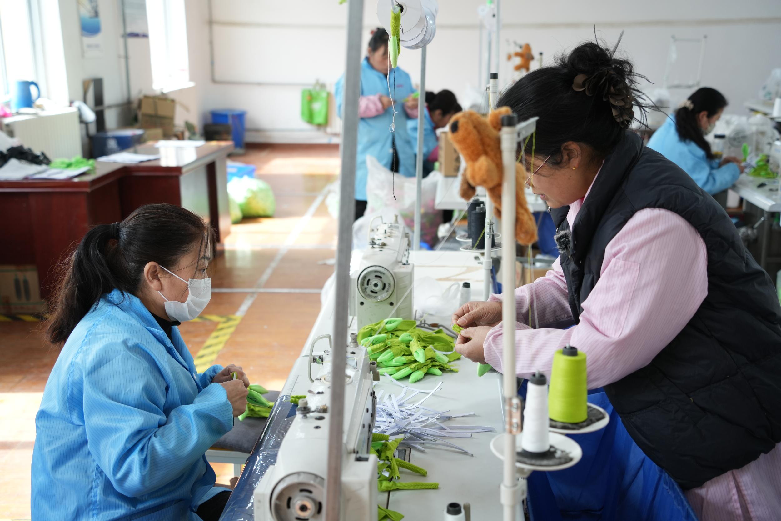 图示, 示意图 中度可信度描述已自动生成