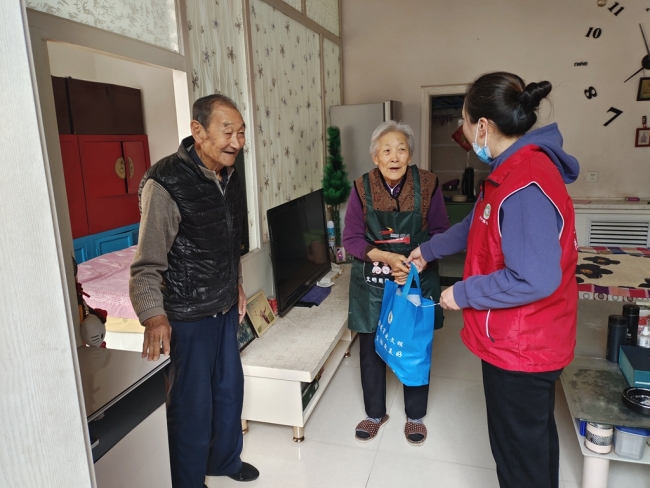 神木市兴神社区：做实做好为老服务 铺就“银发族”幸福养老路