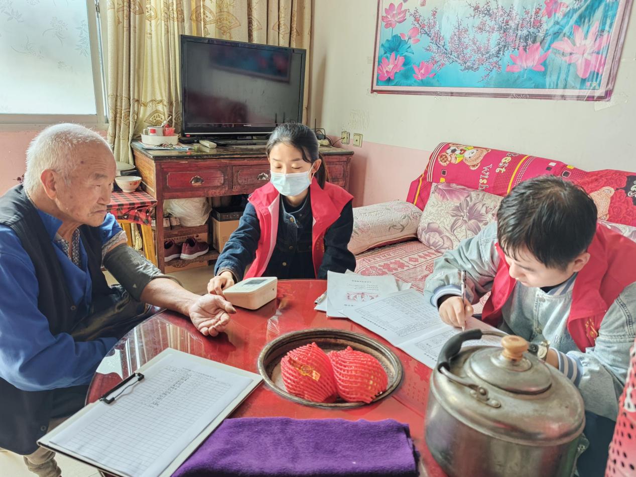 57feab0c83c0ef884e051cf3fd85fdcc_compress