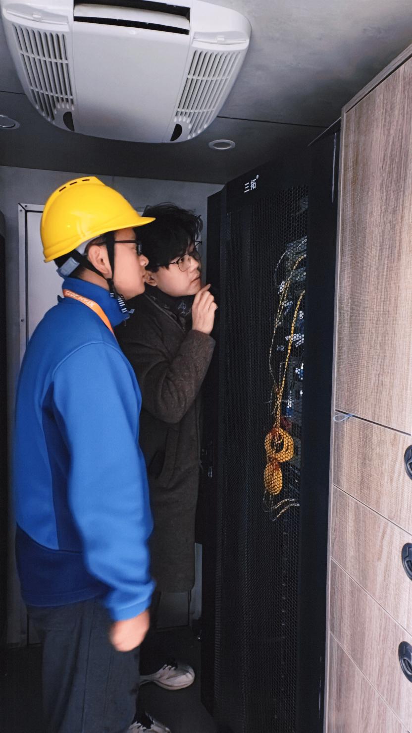 f61e6c4765afc1e1af1b120e51ddb8bd