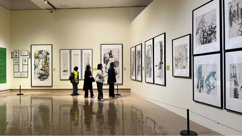 2025-11-28 08:57:05.572000