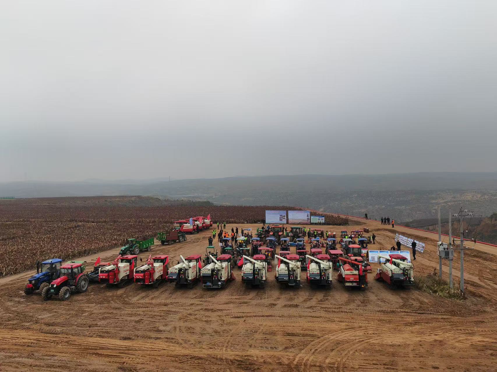 4bb8c18cff46962a9b95af19825f3923