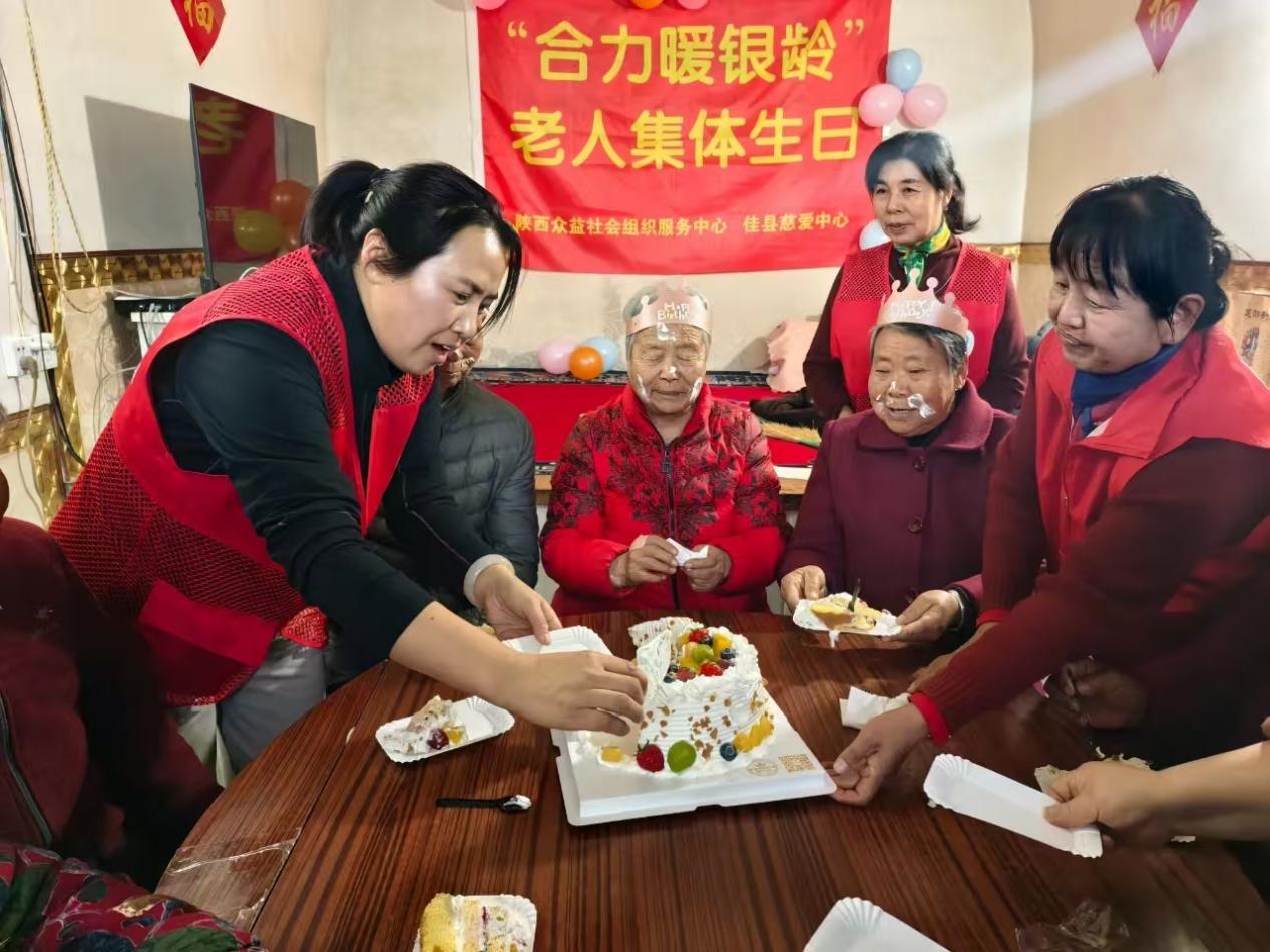 3fe9dce329ef672b01550b897ec3285e