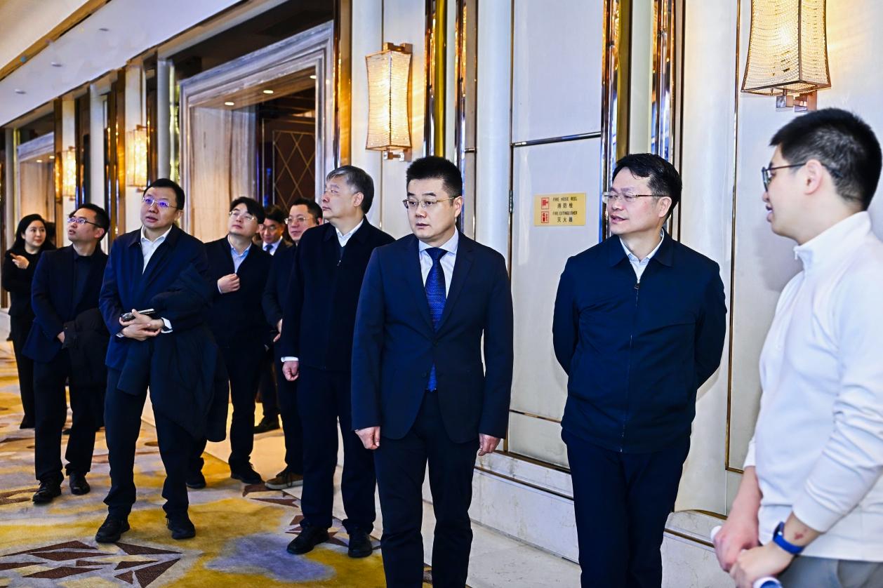 _TOP9704-opq4370318733