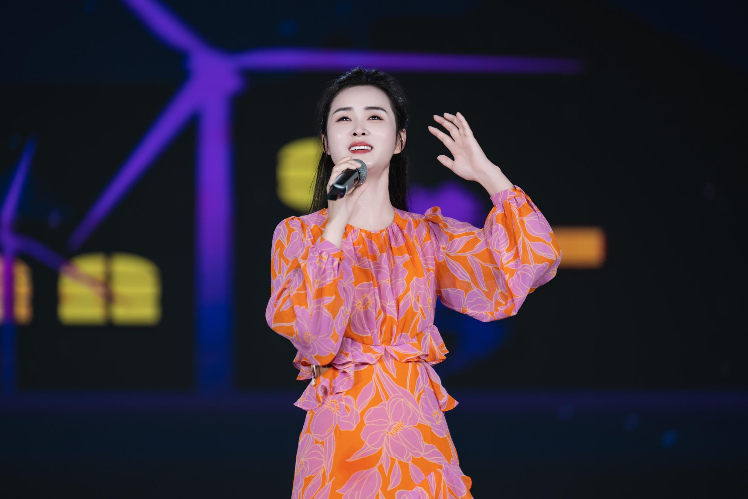 图示, 示意图

中度可信度描述已自动生成