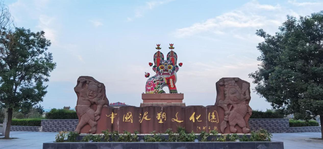 92af16c640d945f0bd3e68f065080329