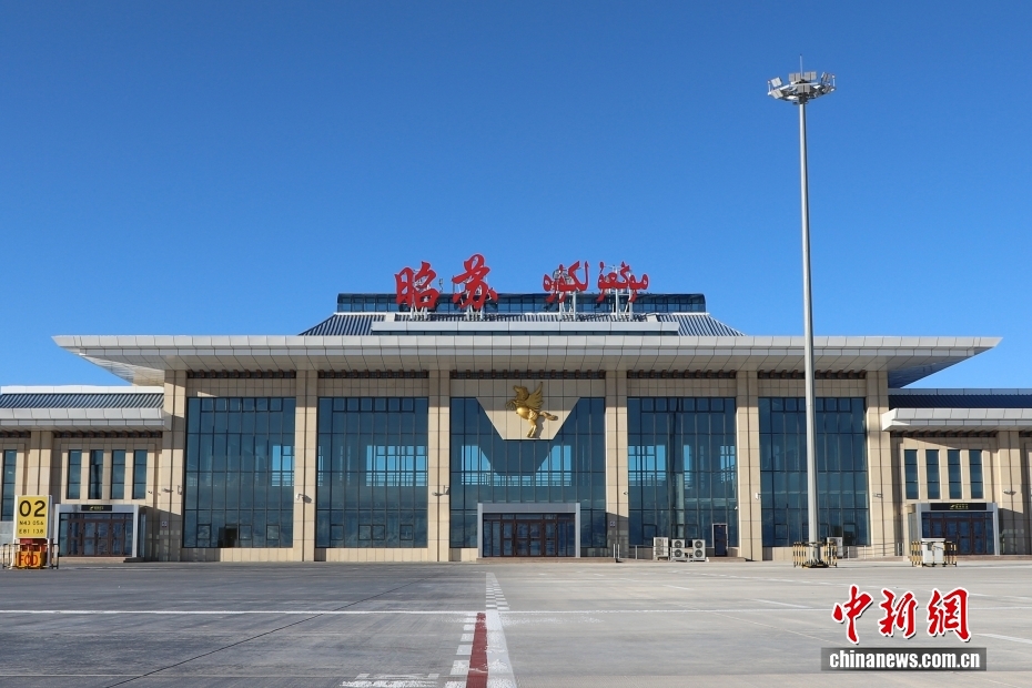 新疆昭苏天马机场。