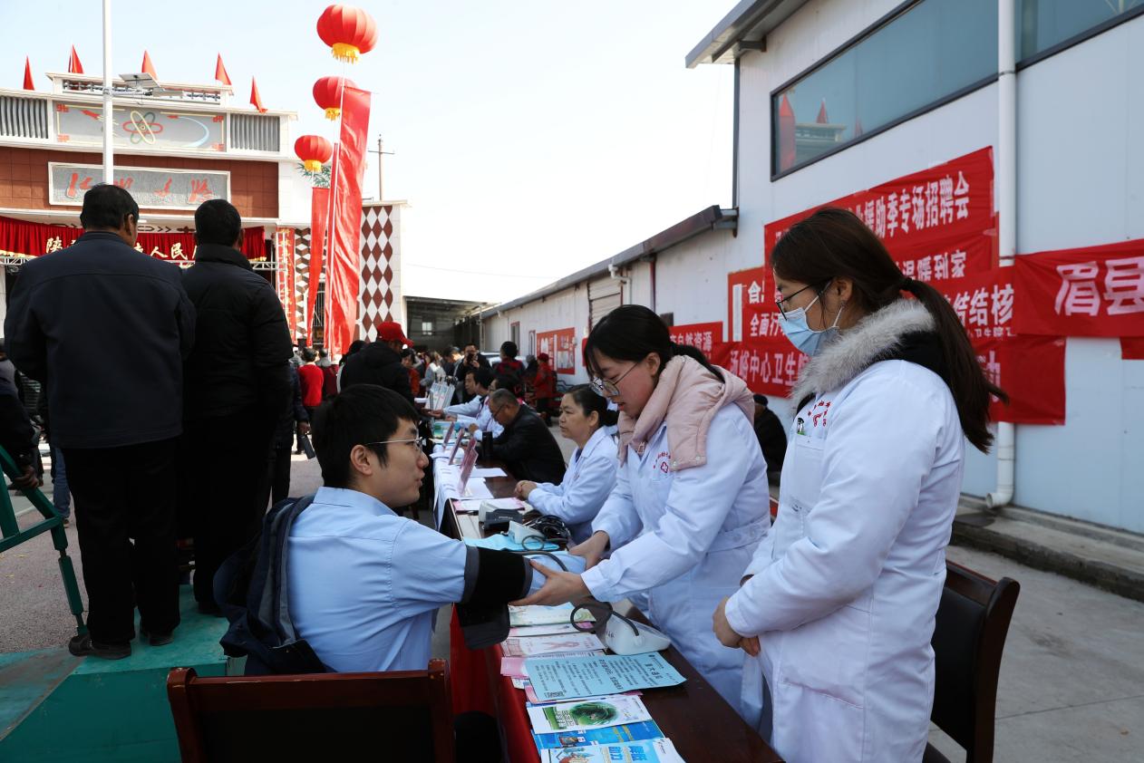 5df6400a5ce678d981eeb01f806800fa