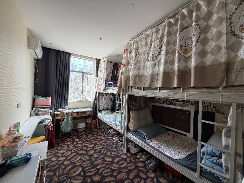 d61e473ef54022a34c3622a9d81b553