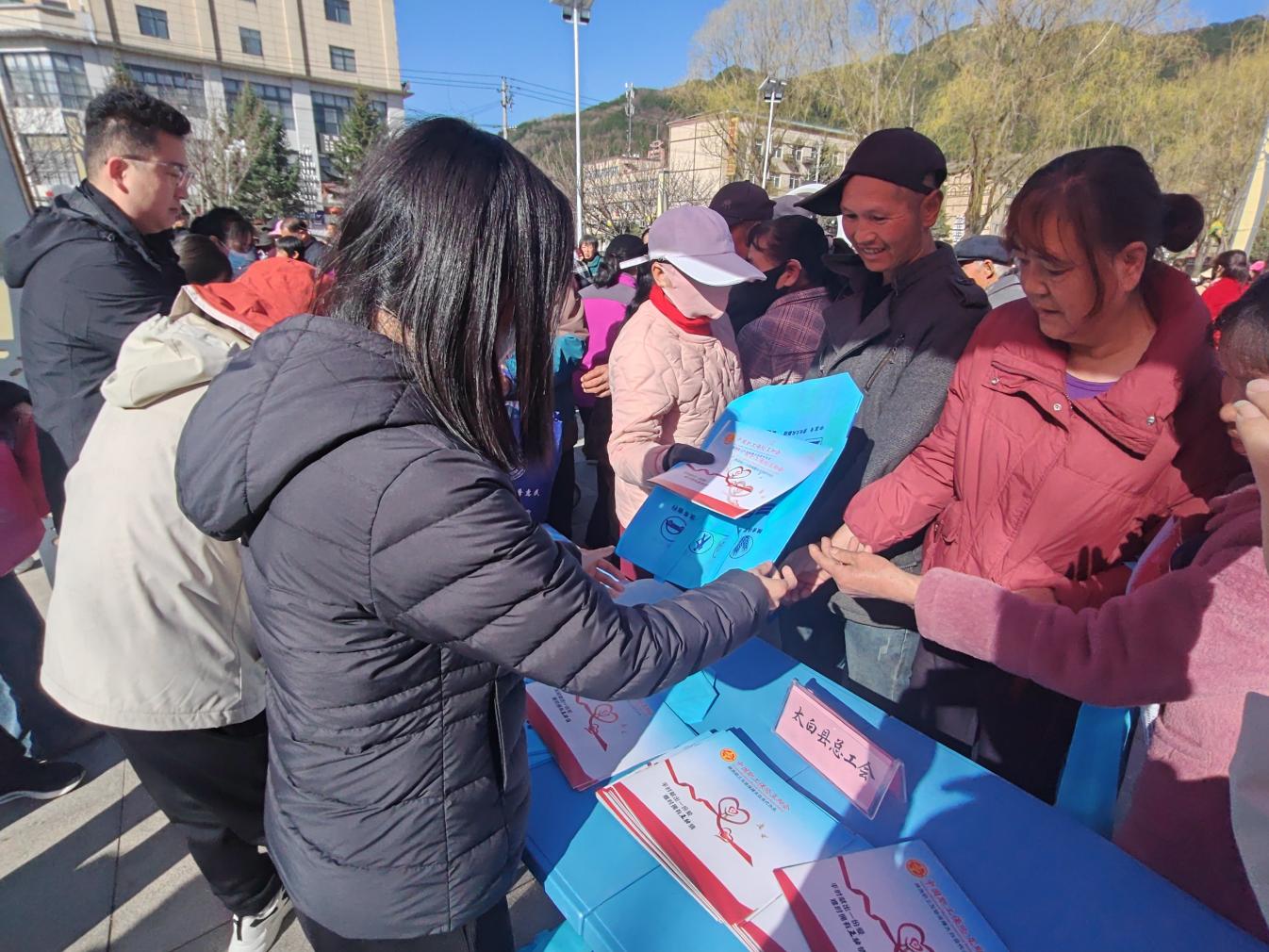 be07c9d7a72656ff3cee537f8b5e2e82