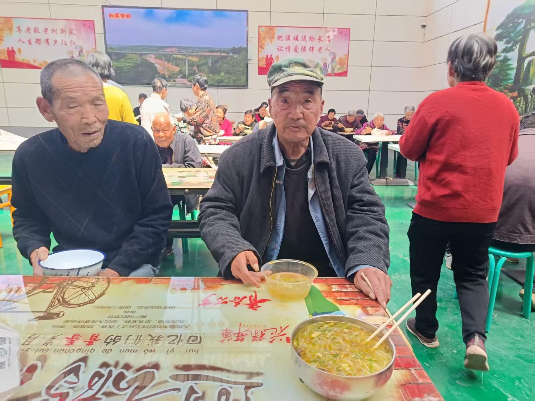 20260414070054858-85-ed053.jpg 20260414070054858-85-ed053.jpg