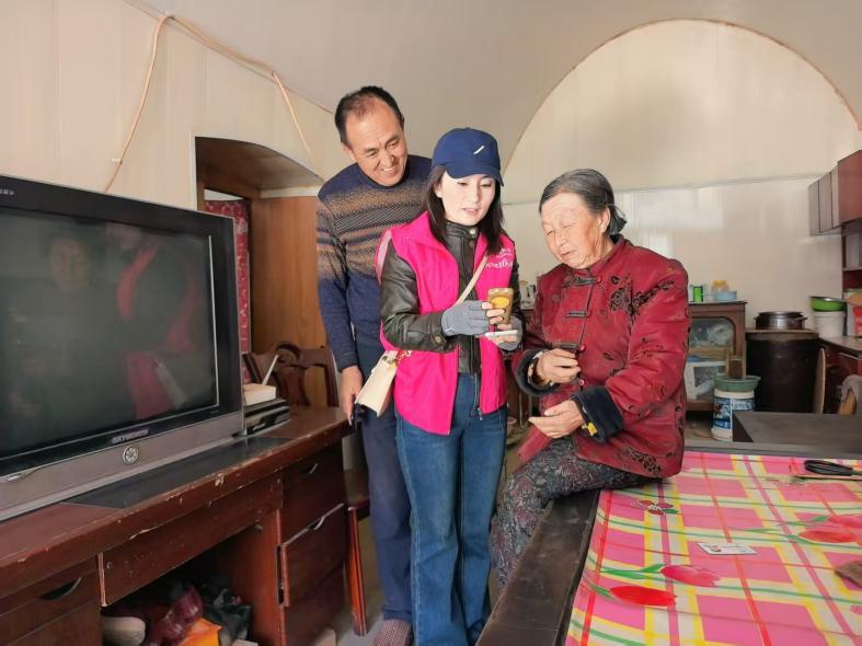 597c27336c29245d672d253704e94bd4