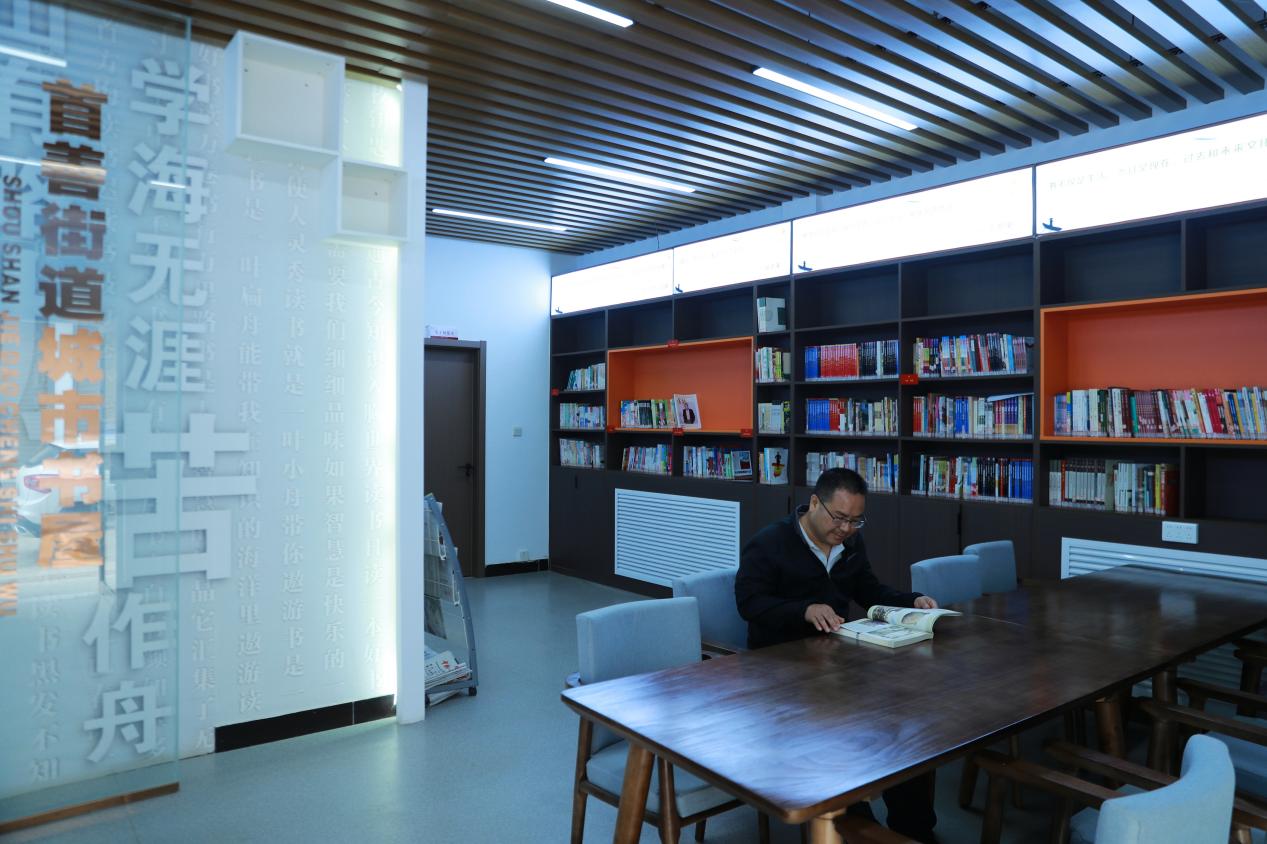 8f28f64376f438a22b2740dd613f1305