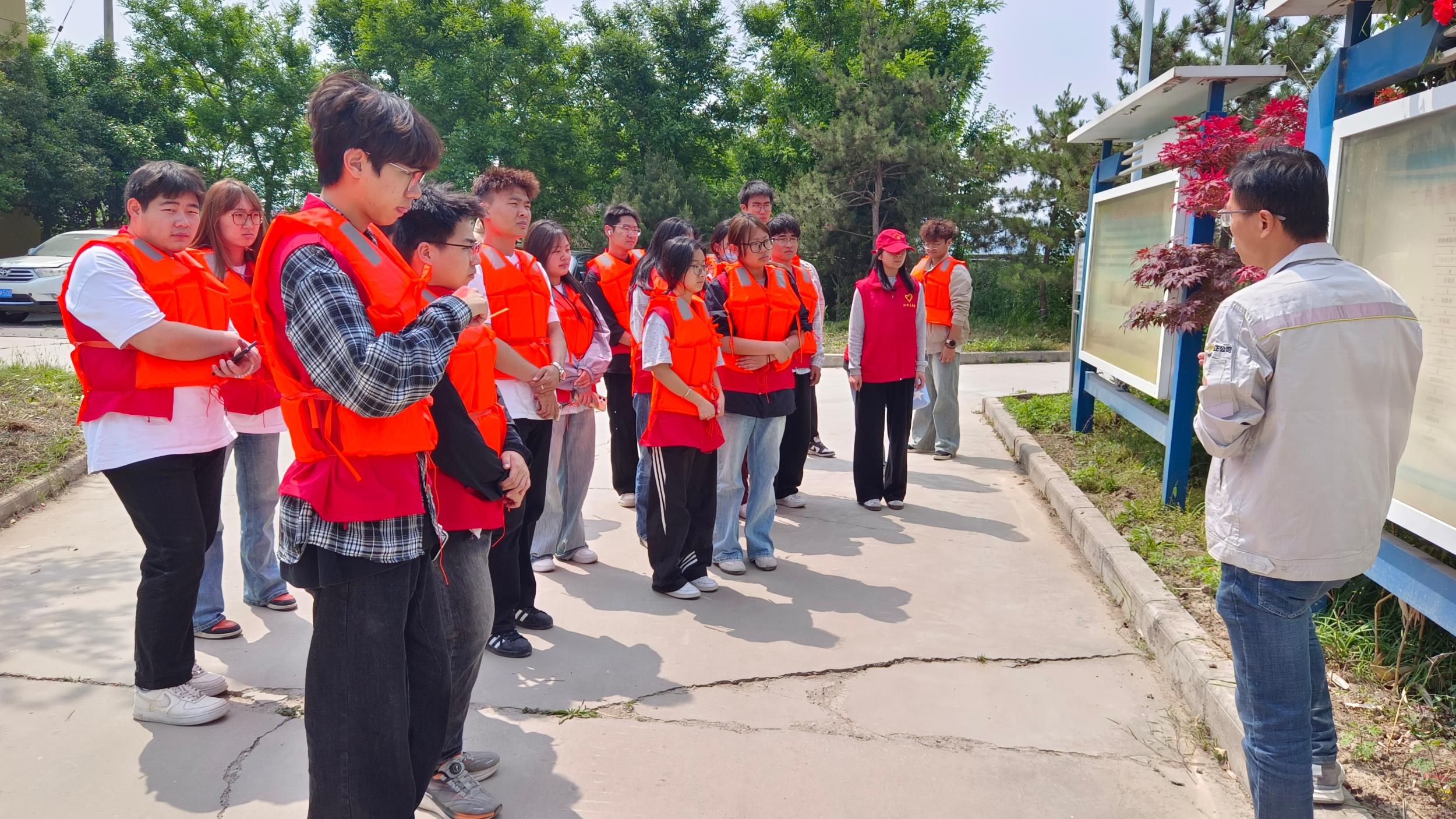 97448a8cc388387bbc5e7da1b7e2c9b