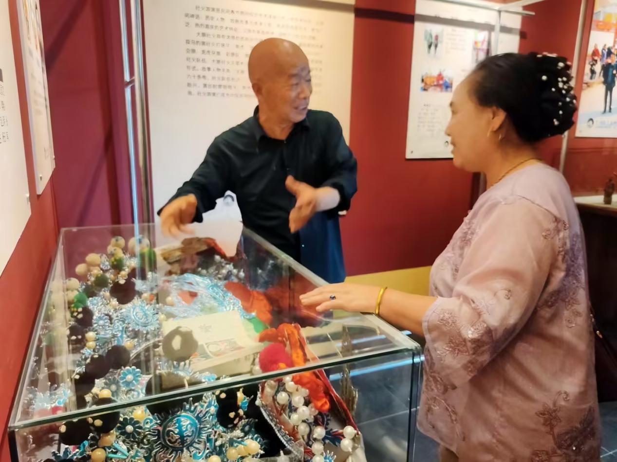 大塬村张老师照片二