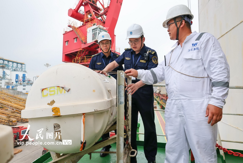 江苏连云港：加强防御措施 积极防范台风